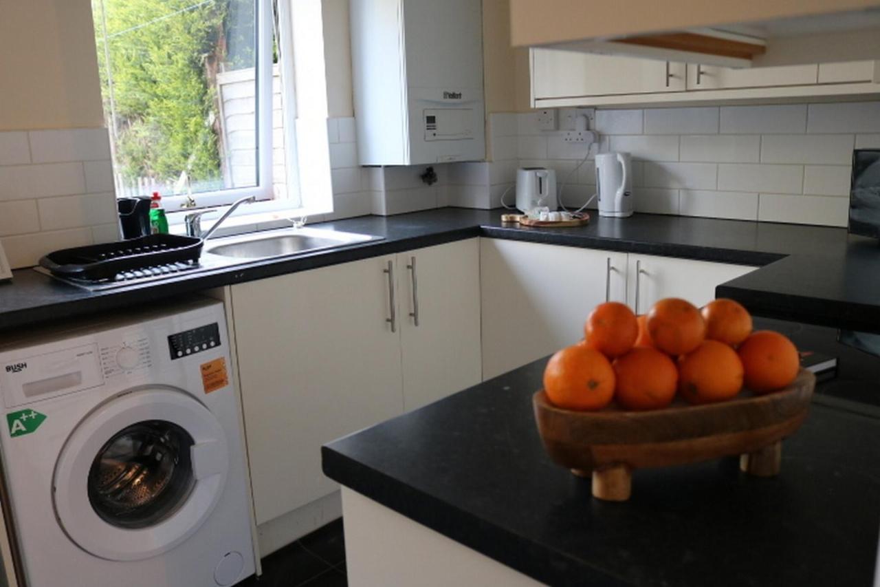 Vila Charming 2 Bed House - Family Friendly Nottingham Exteriér fotografie